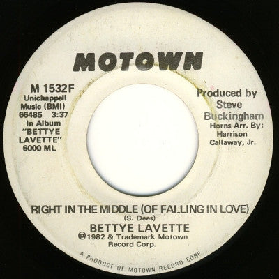 BETTYE LAVETTE - Right In The Middle (Of Falling In Love)