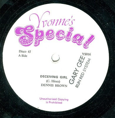 DENNIS BROWN - Deceiving Girl / Dance Hall version