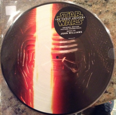 JOHN WILLIAMS - Star Wars: The Force Awakens (Original Motion Picture Soundtrack)