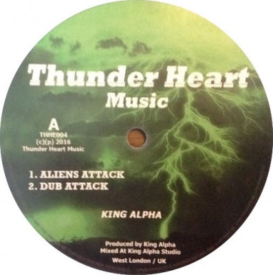 KING ALPHA - Aliens Attack / Galaxy Dub