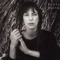 PATTI SMITH - Dream Of Life