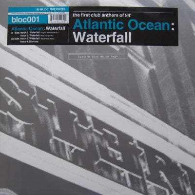 ATLANTIC OCEAN - Waterfall