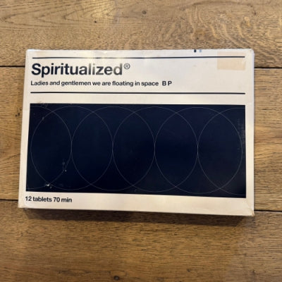 SPIRITUALIZED - Ladies And Gentlemen We Are Floating In Space