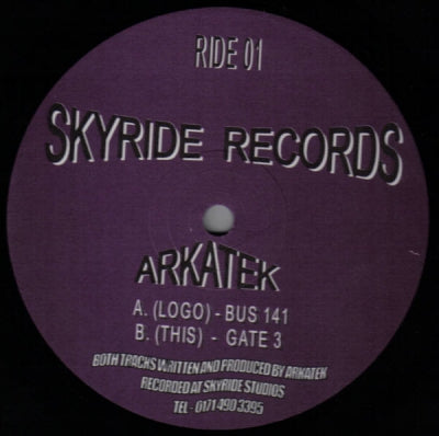 ARKATEK - Bus 141 / Gate 3