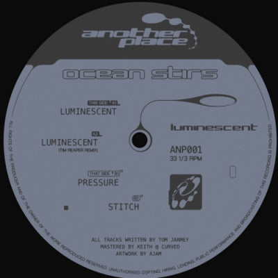 OCEAN STIRS - Luminescent