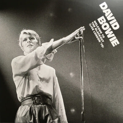 DAVID BOWIE - Welcome To The Blackout (Live London '78)