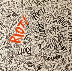 PARAMORE - Riot!