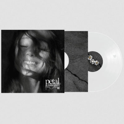 ARIANA GRANDE - Petal