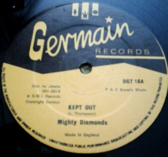 THE MIGHTY DIAMONDS - Kept Out / Version