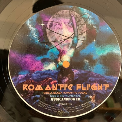 ROMANTIC FLIGHT - Black Romantic