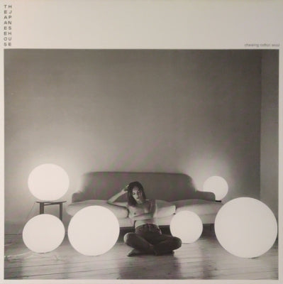 THE JAPANESE HOUSE - Chewing Cotton Wool
