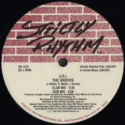 U.P.I. - She's A freak / The Groove
