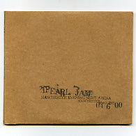 PEARL JAM - Manchester Evening News Arena, Manchester, England, 04.06.00