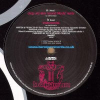 SLAVA FLASH FT. DENIS DYNAMITE - Nu Tech (Oleg Uris AKA 'Sound Tribute' Remix)