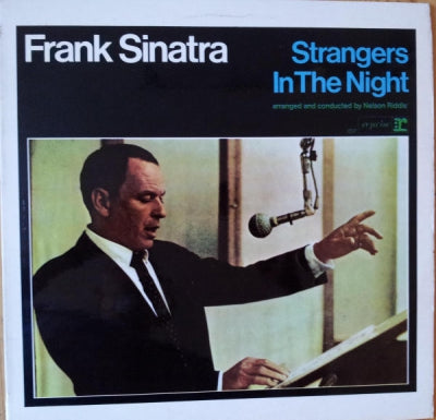 FRANK SINATRA - Strangers In The Night