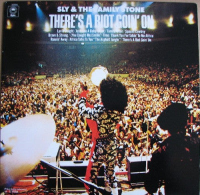 SLY AND THE FAMILY STONE - There's A Riot Goin' On