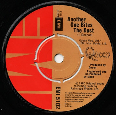 QUEEN - Another One Bites The Dust / Dragon Attack