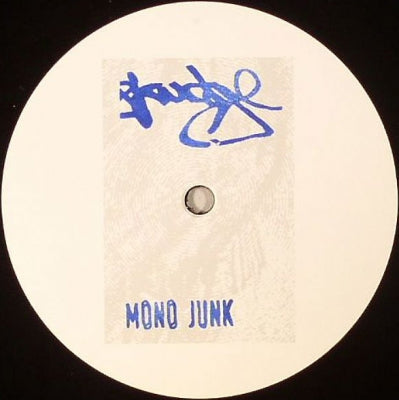 MONO JUNK - Electric Chair