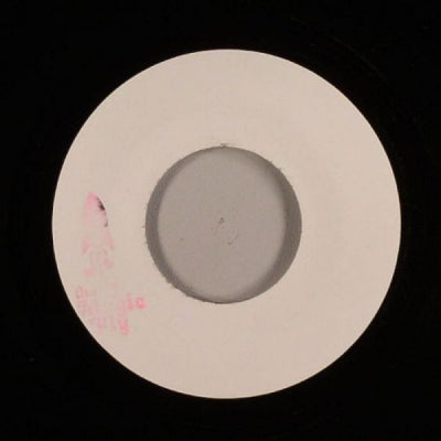 THE MAGIC FLY - Coming Up To The Beat