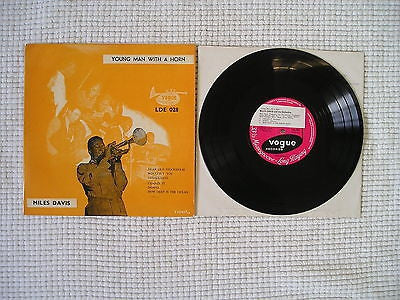 MILES DAVIS - Young Man With A Horn