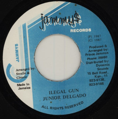 JUNIOR DELGADO - Ilegal Gun / Version