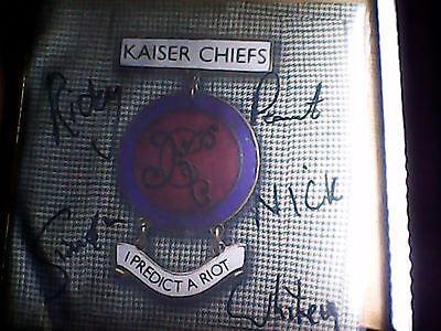 KAISER CHIEFS - I Predict A Riot / Sink That Ship