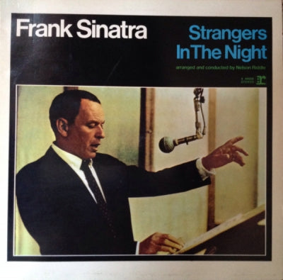FRANK SINATRA - Strangers In The Night