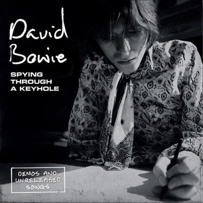 DAVID BOWIE - Spying Through A Keyhole