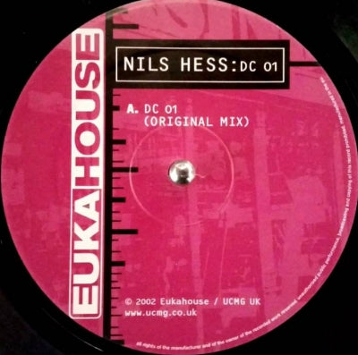 NILS HESS - DC 01