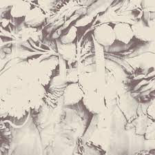 SARAH DAVACHI - Figures In Open Air