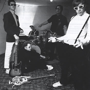 THE HIVES - A.K.A I-D-I-O-T